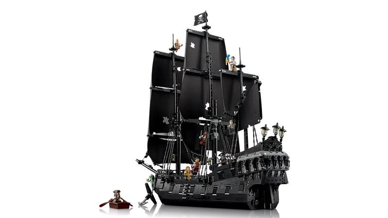 alt="set Lego Nave pirata del Capitano Jack Sparrow"